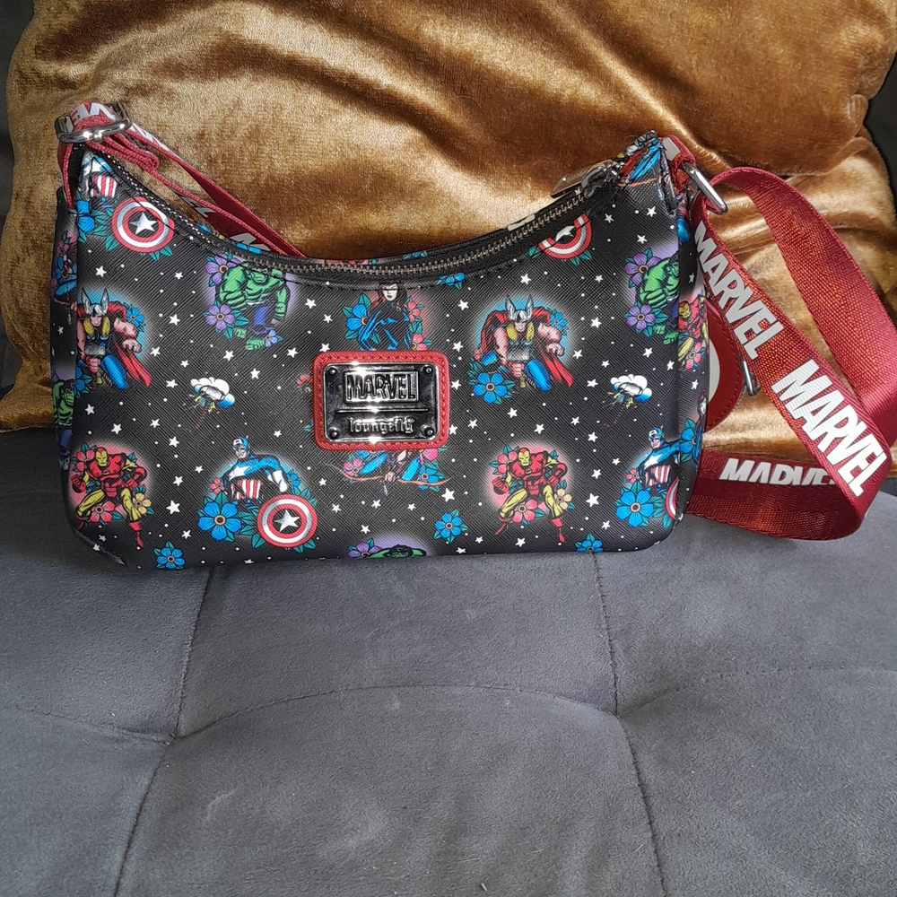 Marvel Loungefly Black and Red Superhero Bag  With Coin Pouch NWOT - Picture 3 of 12
